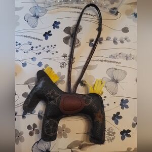 Rodeo Brown Leather Designer Horse Bag Charm w/yellow accents